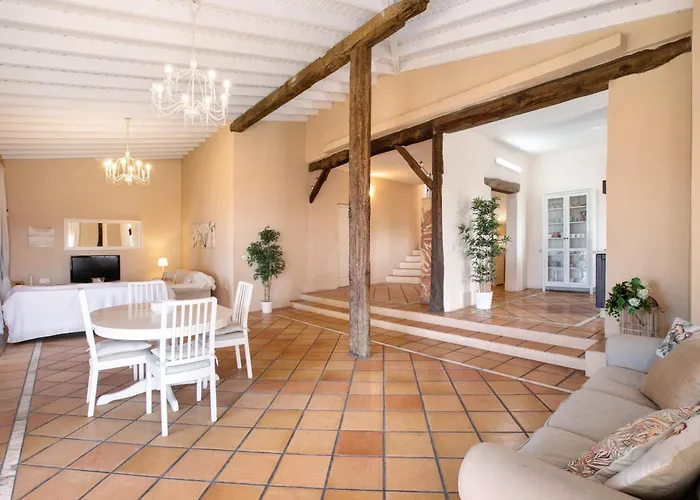 Saint Maxime * Адехе