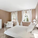 Вилла Saint Maxime Адехе