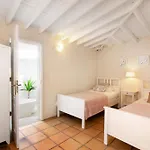 Saint Maxime فيلة أذيخي